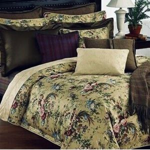 Ralph Lauren Adriana Floral King Duvet Cover with Standard Sham!